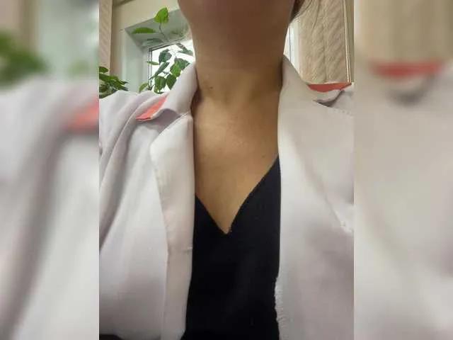 -Jolly- — Freechat on BongaCams