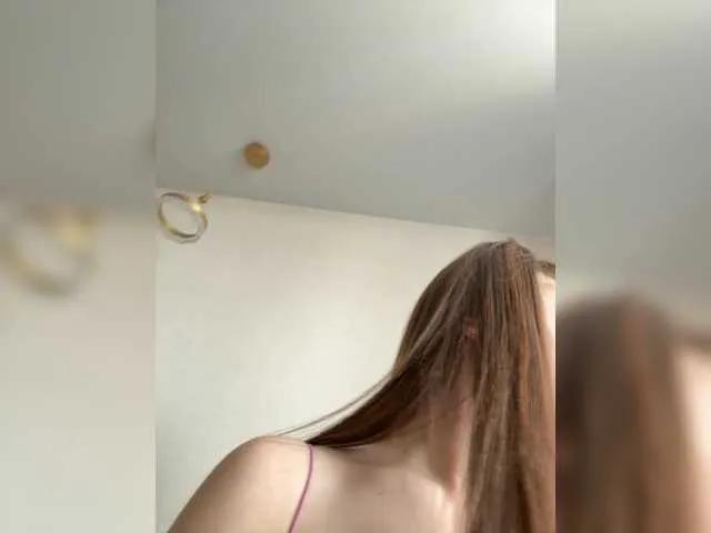 -LiaDark- on BongaCams