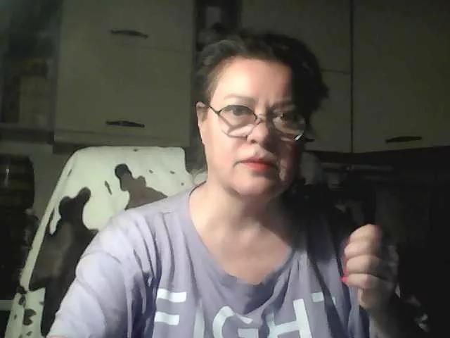 AlyaBest777 on BongaCams 