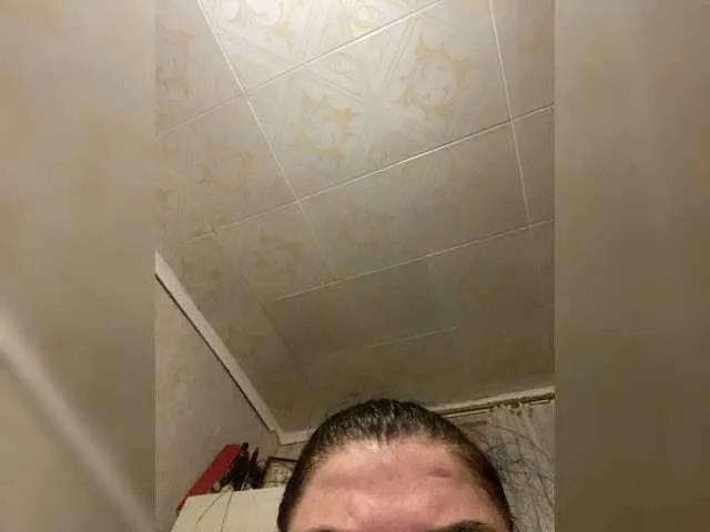 Angelina312 on BongaCams