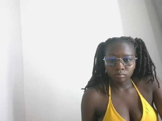 Applebottomqueen — Whisper your dirtiest secrets and set your fantasies that's my biggest turn-on.  I love turning words into actions, where every touch and tease builds tension and magic. I crave being explored and worshiped, and I'll give that energy right back. So,...