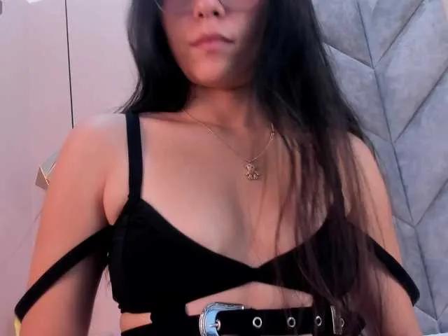 Athena-Campbell — I NEED TO FEEL A SWEETTT SHAKE ON MY PUSSY ... FEEL THE LOVE AND BE LOVED ... I LOVE TO SUCK AND MY CLIT LOVES TO BE KISSED WITH LOVE AND PASSSIOOON  TEACH ME HOW TO BE A SEX MASTER --