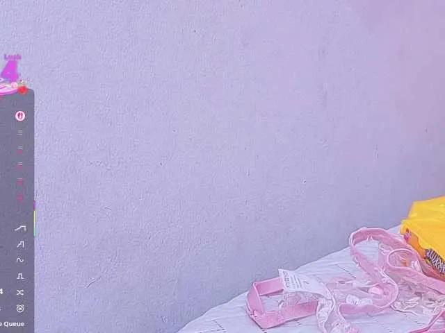 Beautifulskinny18 on BongaCams