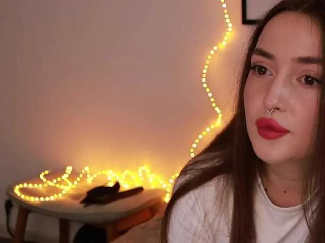 ChloeMeow — Kind energy, playful smiles, and people who know how to make me laugh 