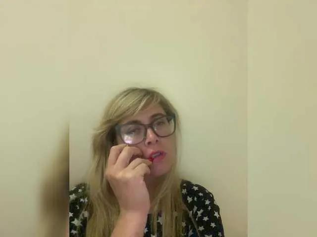 Crystal00Girl — Freechat on BongaCams