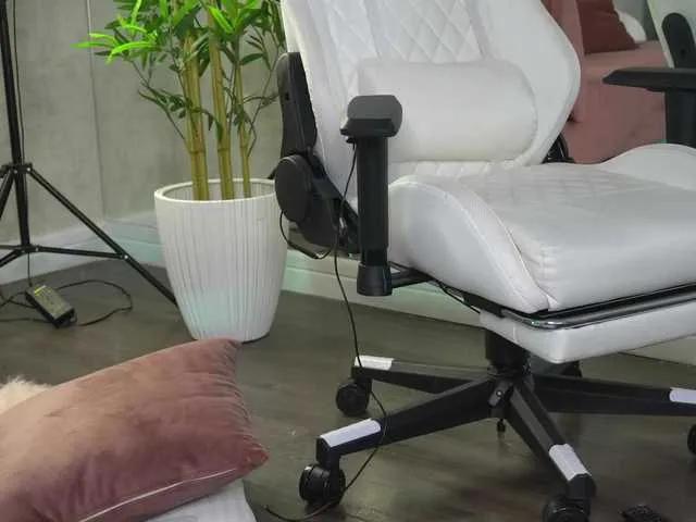 ellacandy on BongaCams 