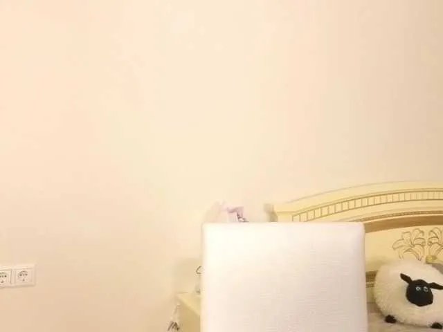 EnricaElis on BongaCams