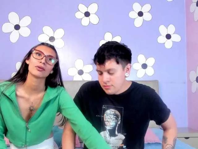 Ethan-N-Abby — Freechat on BongaCams