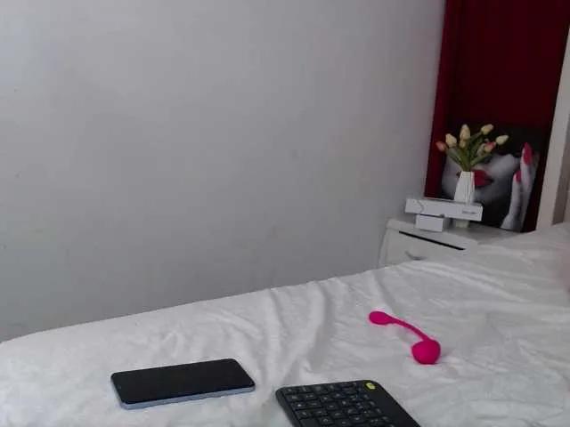 evangelineblossom on BongaCams