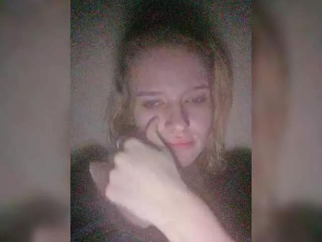EvelynXKukla on BongaCams 