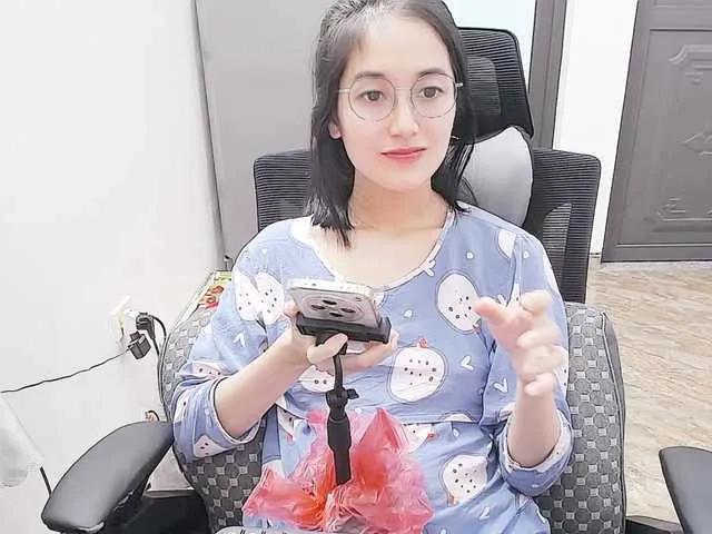 Hana099 — Freechat on BongaCams