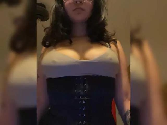 Hazyfetish on BongaCams