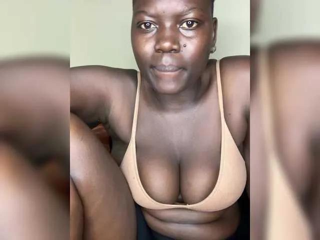 Hotchoco on BongaCams
