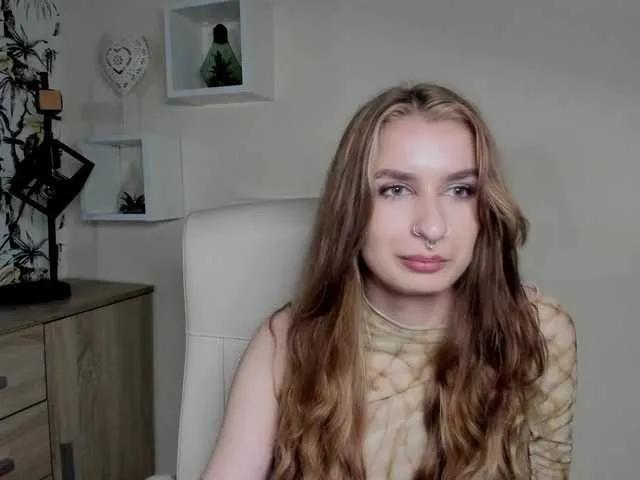HotNina19 — -Good music and someone who dares to dance with me.
-Playful flirting and cheeky compliments.
-Confidence with a touch of humor.
-People who love tattoos and stories behind them.