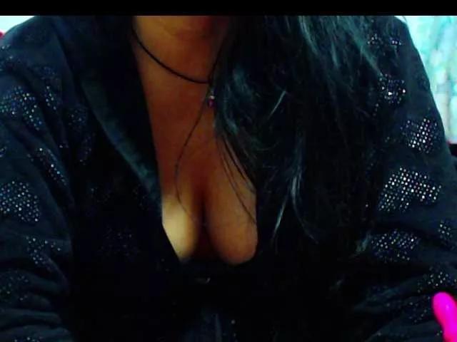 HOTTTSKIN on BongaCams 
