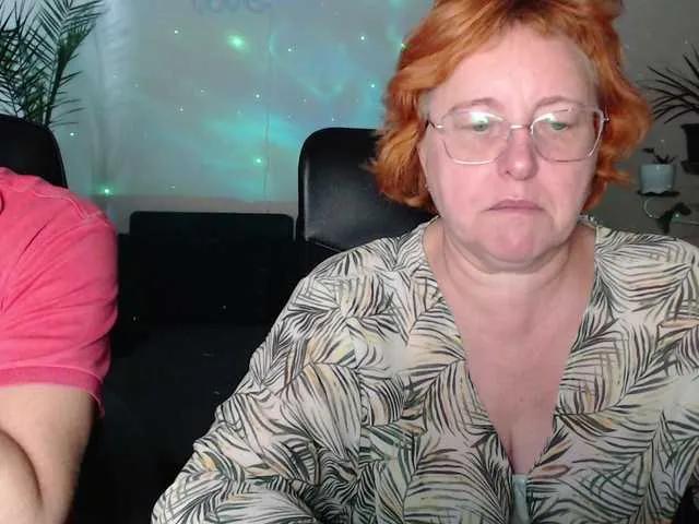 JoAndNeighbour — Those who would like to make us hot and play. We love licking and sucking.