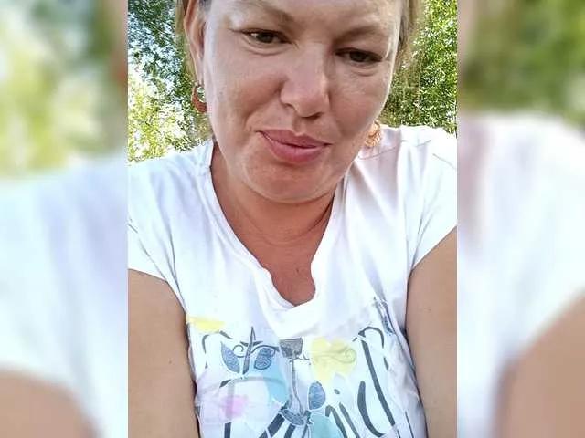 Juliamad — I get turned on by confident guys and dirty talk