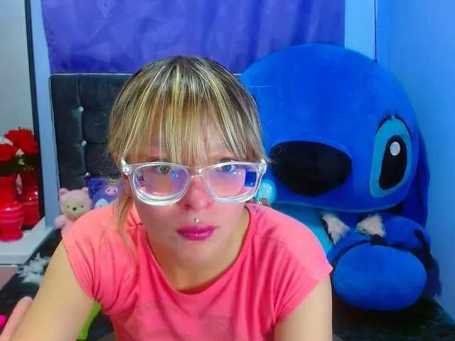 katalinalxx on BongaCams 