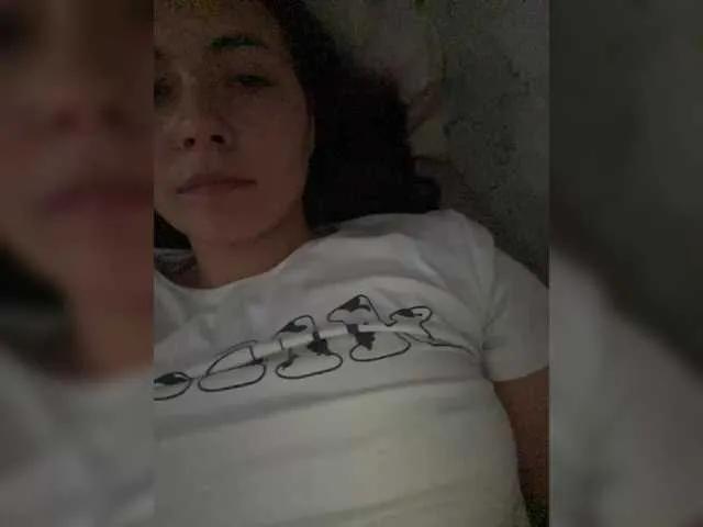 kiskama on BongaCams 