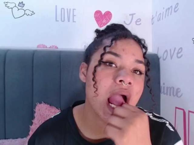 KittyBrooke on BongaCams 