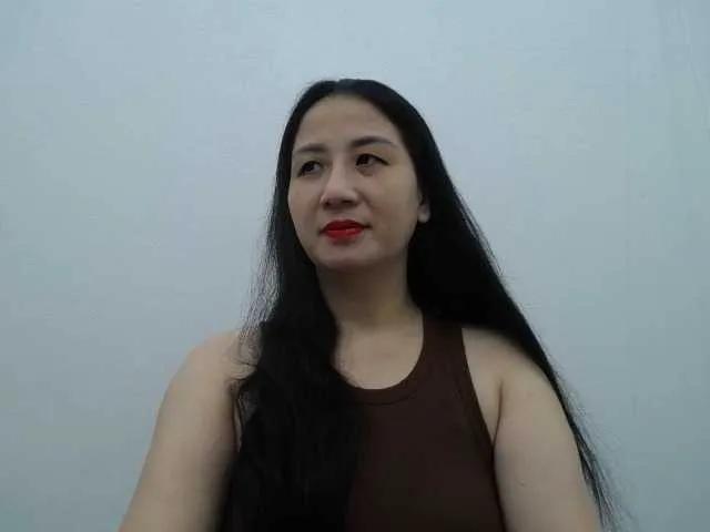 Lady-Young — Freechat on BongaCams