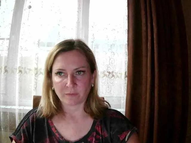 Lalie on BongaCams