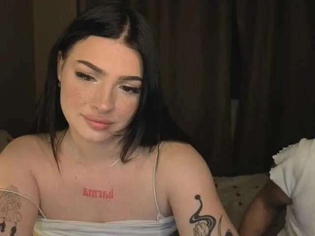 LisaAndDenis — Freechat on BongaCams