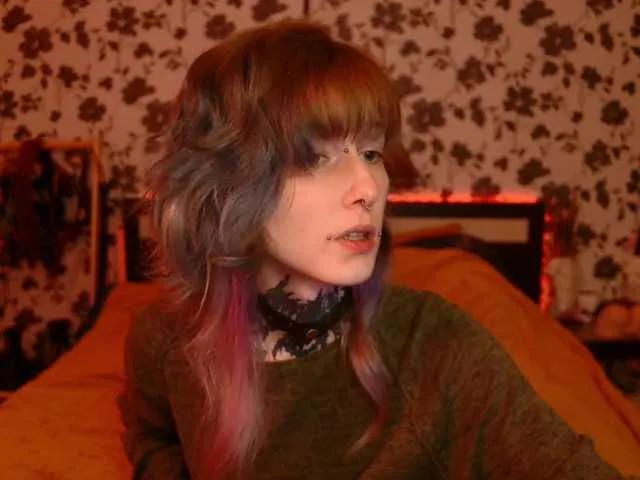 LittleSpaceMouse- on BongaCams 