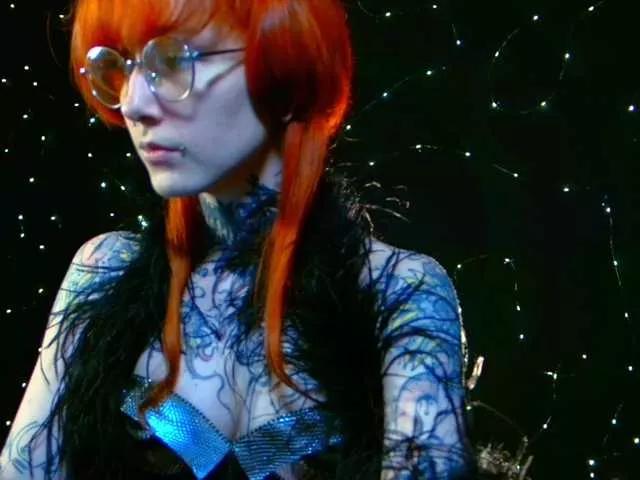 LittleSpaceMouse- on BongaCams 