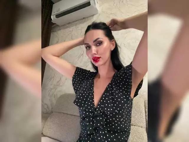 LolaFox — It turns me on when you're ready to show how much you want me... tokens are the first step for me to do something special for you. ....