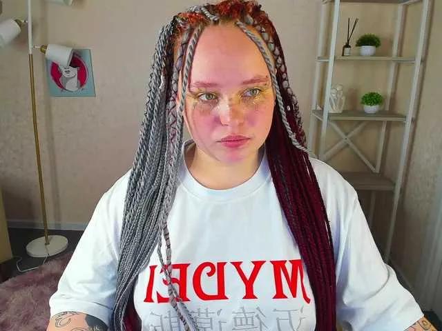 Looly-Rise on BongaCams 