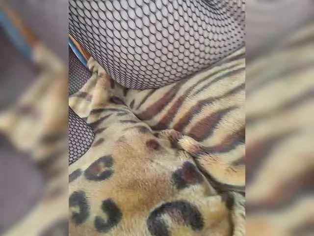 Love-for-two — Freechat on BongaCams