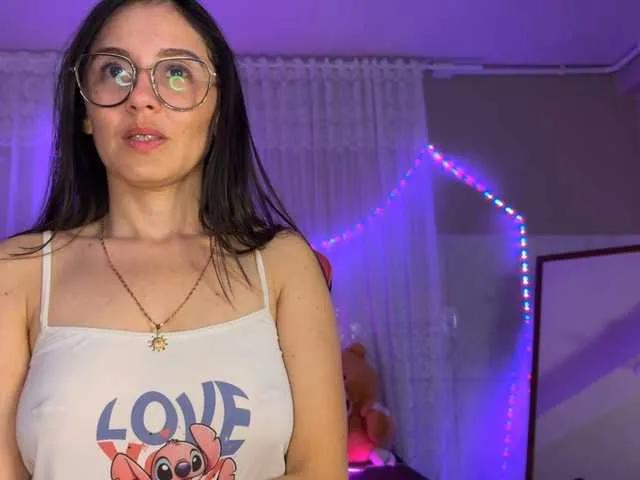 Offline Luahot66 on BongaCams