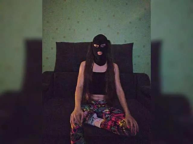 LunaNylon on BongaCams