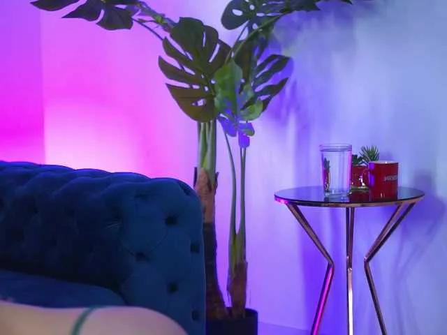 MaddieBryggs — Confident men, slow teasing, naughty compliments, deep eye contact, playful chat, and watching you lose control for me. Oh, and nothing beats the sound of my Lovense buzzing just for you...