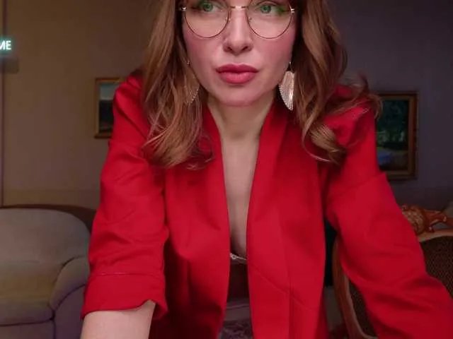 Mature-Svinka — Gentlemen, the toy inside me and my favorite vibrations 50  200  599  1000 tokens! And thanks for the tip!