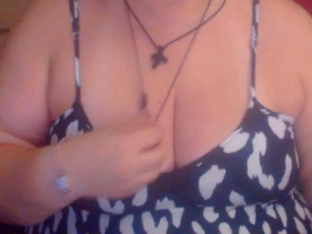 mayalove4u on BongaCams 