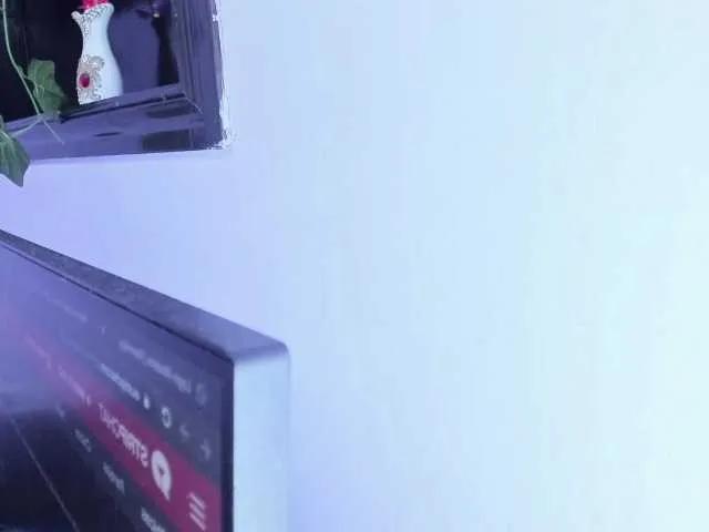 MeganCollinss — I love and put hot conversations, passionate men and make me explode with pleasure