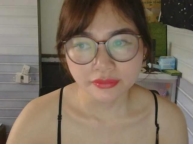 nana7777 on BongaCams