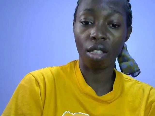 queen-innocent on BongaCams 
