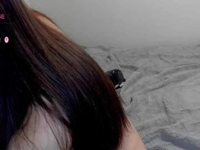 right-on-me on BongaCams