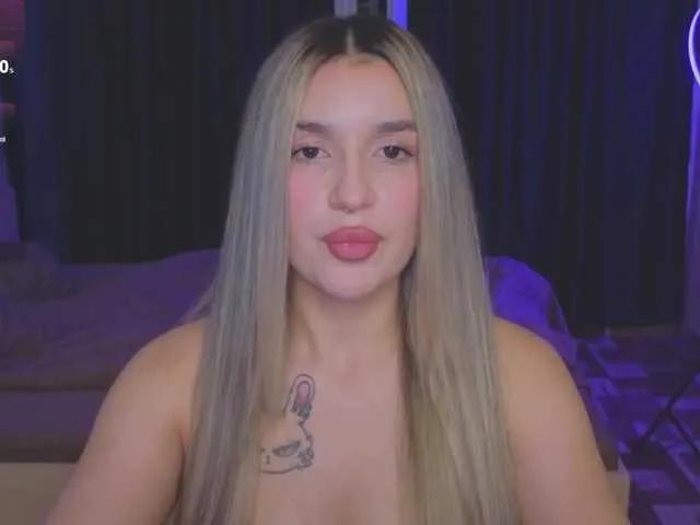 RoxyChilli — Freechat on BongaCams