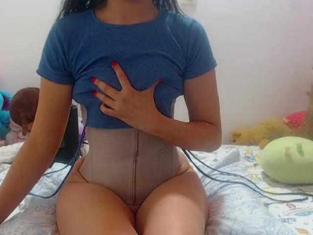 Sabrinav on BongaCams