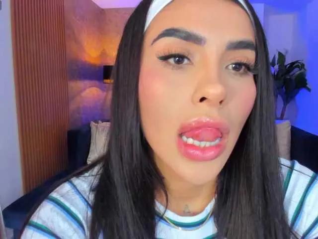 sarah-stonne on BongaCams