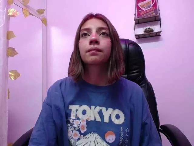 SARAI-PETITE on BongaCams 