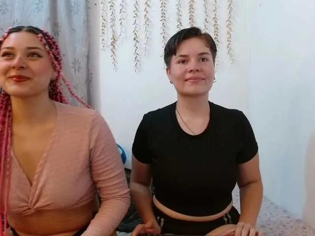 scarAndSamantha — We are excited to kiss, stroke in front of you and share our fantasies together . We heat us feel desired and enjoy the moment with complicity .
