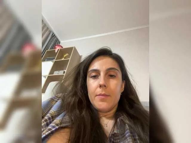 schokoladkaja7391 — the combination of rudeness and tenderness in a man
vibrations