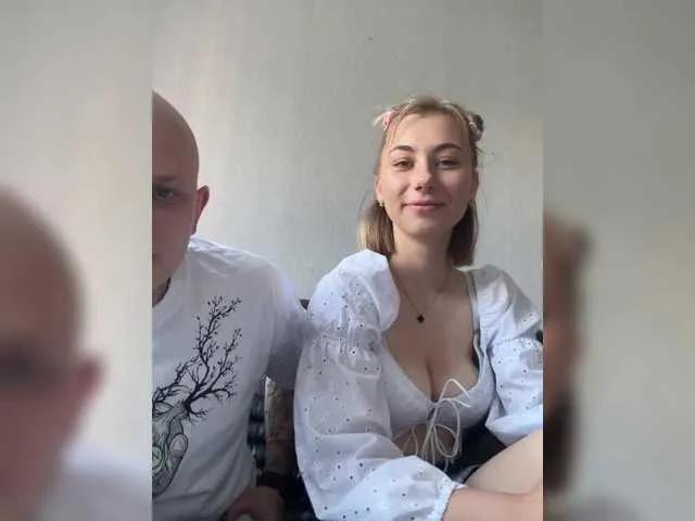 Sexy-Friends — Freechat on BongaCams