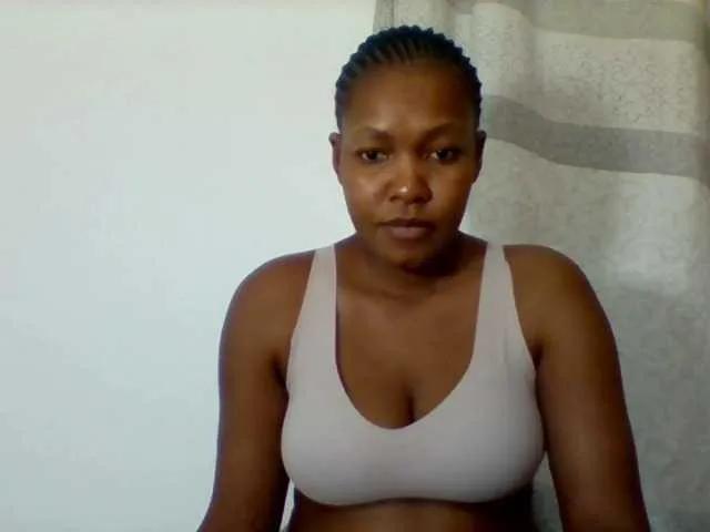 Sexyapple on BongaCams