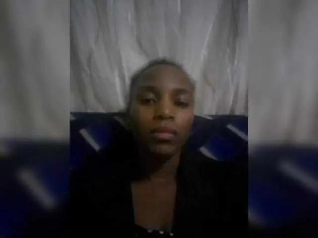 sexyblackass1 on BongaCams